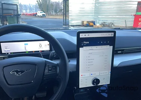 2023 Ford Mustang Mach-E Select z USA, uszkodzony, nr VIN 3FMTK1SS8PMA17479